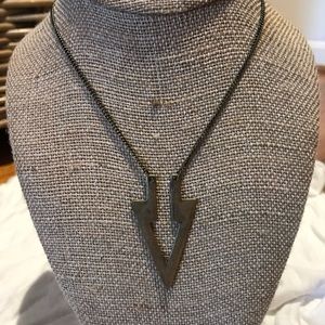 Gold arrow Necklace